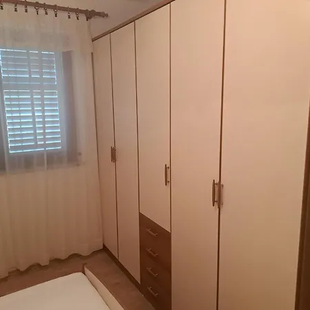 Apartment Marija Milina *